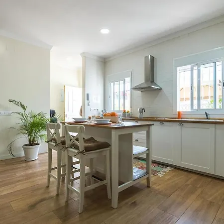 Lovely In San Jose Del Valle With Kitchen *